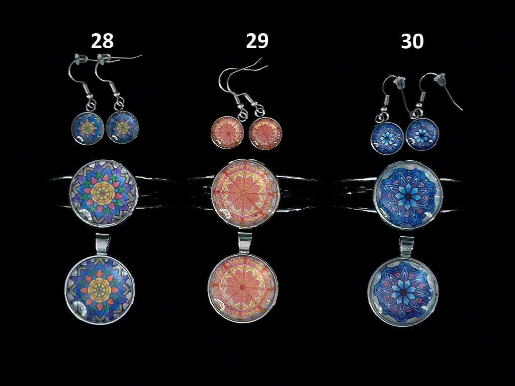 Earings, Pendant, Bracelet 28, 29, 30